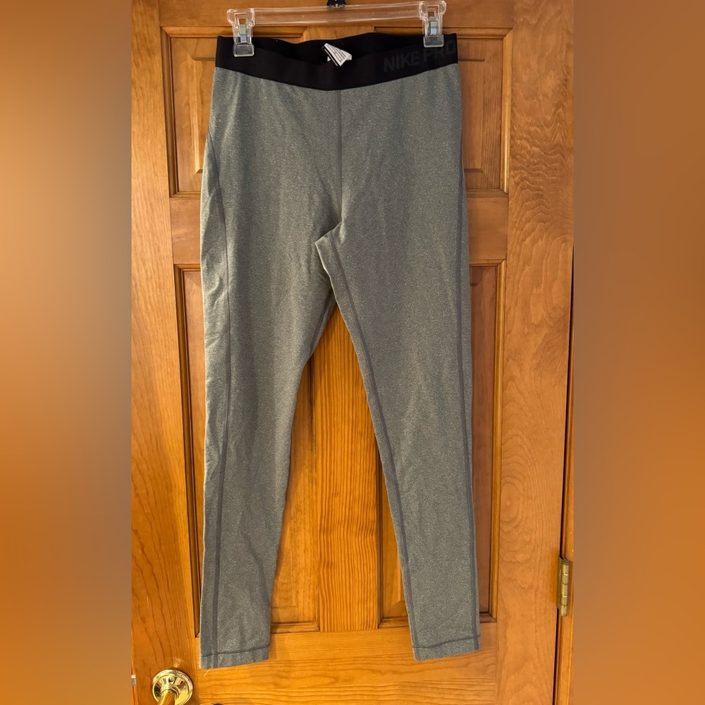 Grey Nike Leggings